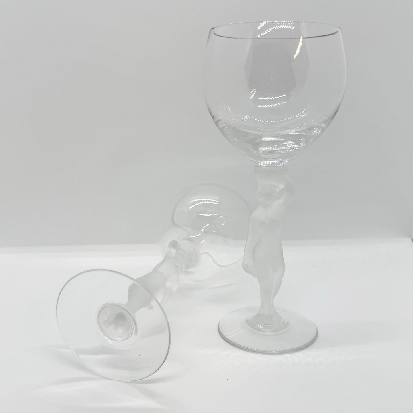 Two Bayel Bacchante Claret Wine Glasses
