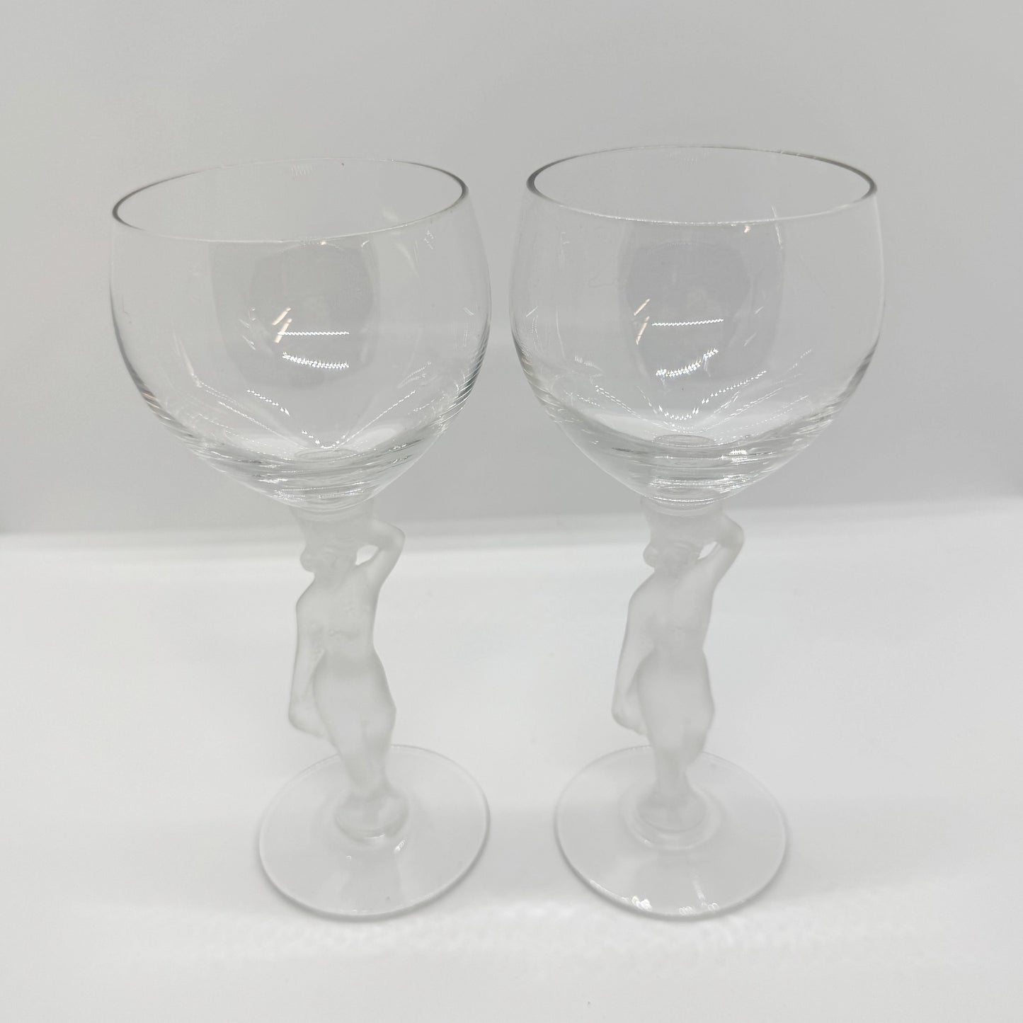 Two Bayel Bacchante Claret Wine Glasses